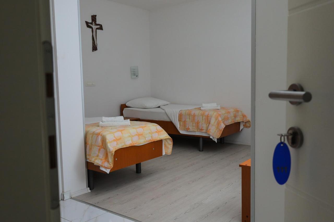 Pansion Milena Medjugorje Exterior foto