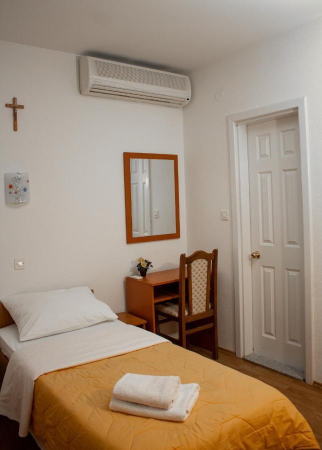 Pansion Milena Medjugorje Exterior foto