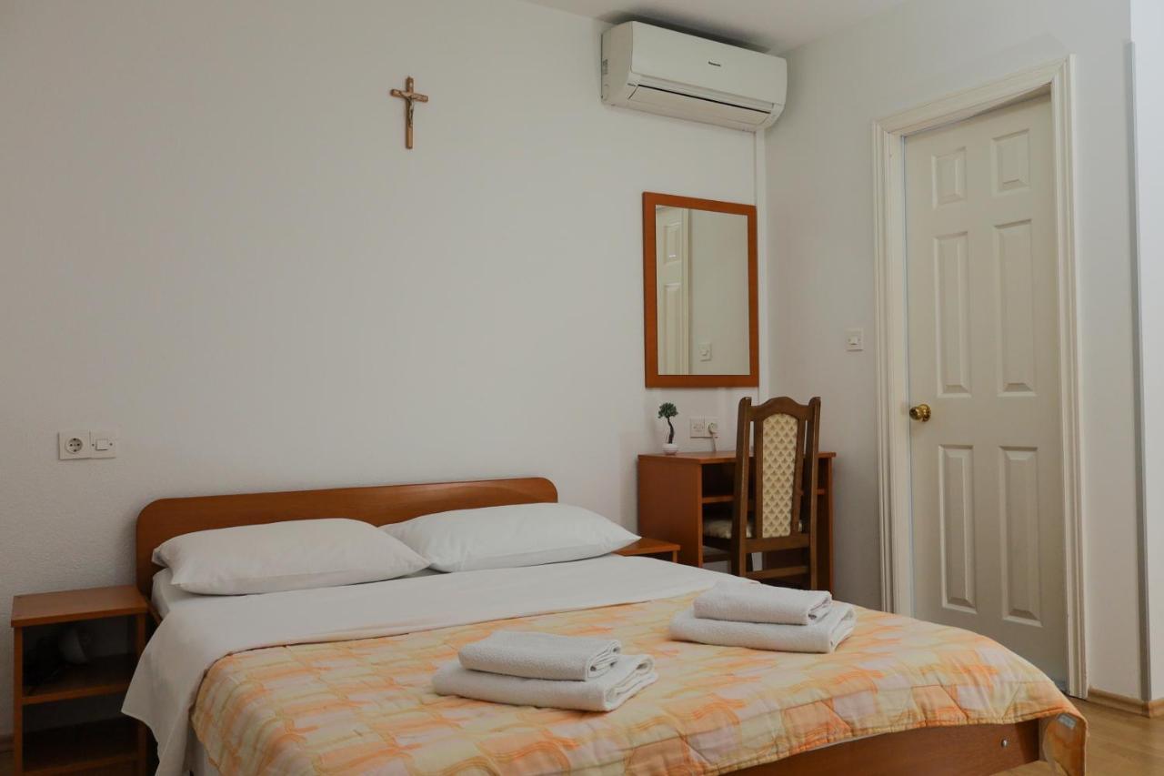 Pansion Milena Medjugorje Exterior foto